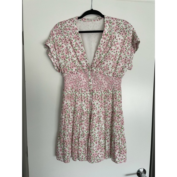 ALICE + OLIVIA - KEELA FLORAL SMOCKED WAIST MINI DRESS. Size 8 - Picture 3 of 6